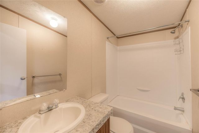 648 Beech Creek Road, Livingston, TX 77351