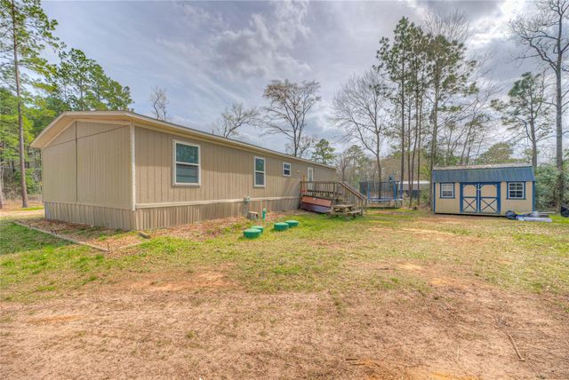 648 Beech Creek Road, Livingston, TX 77351