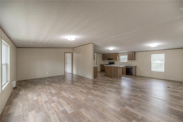 648 Beech Creek Road, Livingston, TX 77351