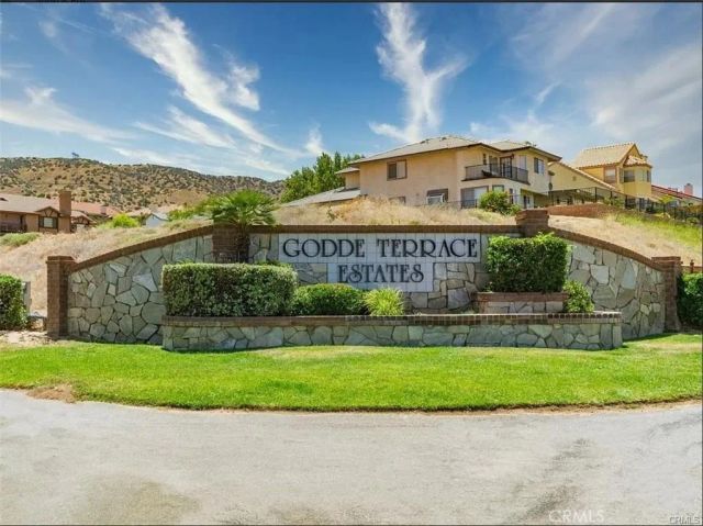 41455 Bristle Cone Dr, Palmdale, CA 93551