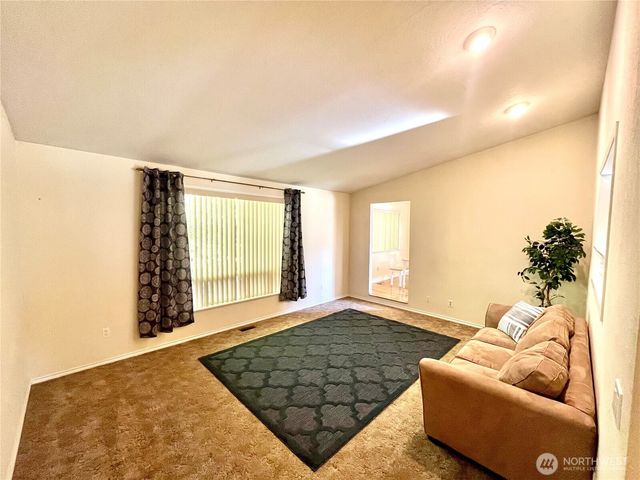 296 Dungeness Meadows, Sequim, WA 98382