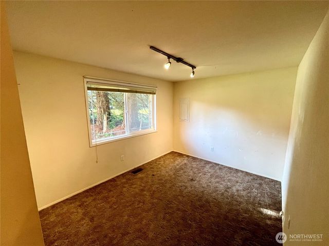 296 Dungeness Meadows, Sequim, WA 98382