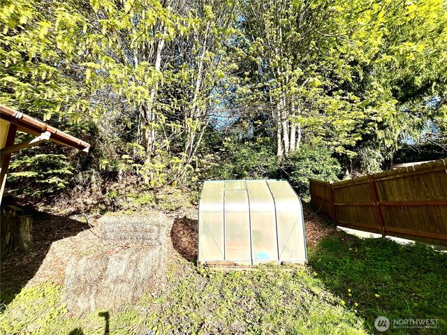 296 Dungeness Meadows, Sequim, WA 98382