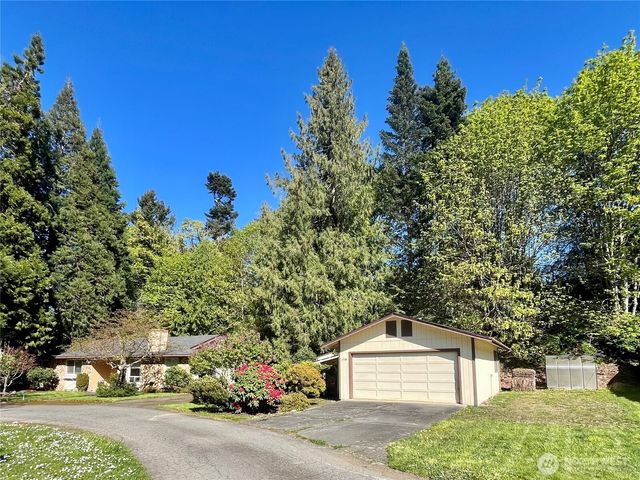 296 Dungeness Meadows, Sequim, WA 98382