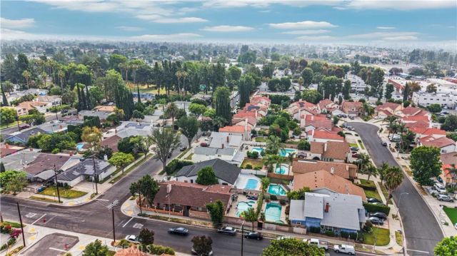 20254 Leadwell Street, Winnetka, CA 91306