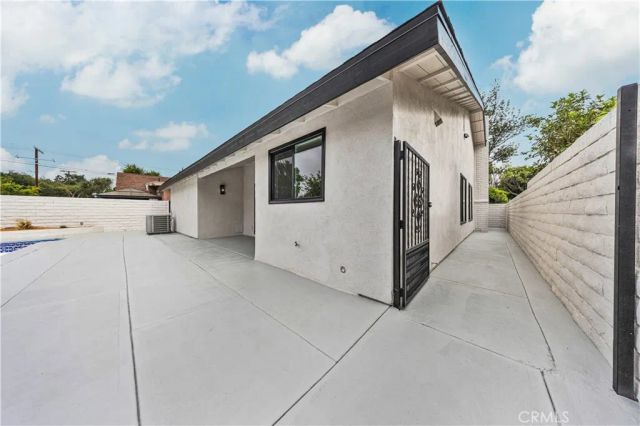 20254 Leadwell Street, Winnetka, CA 91306