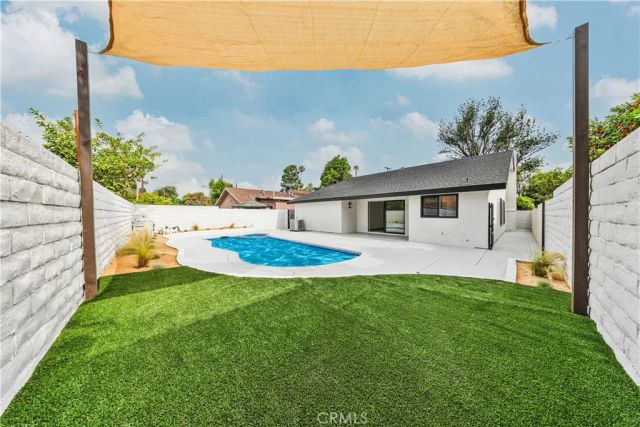 20254 Leadwell Street, Winnetka, CA 91306
