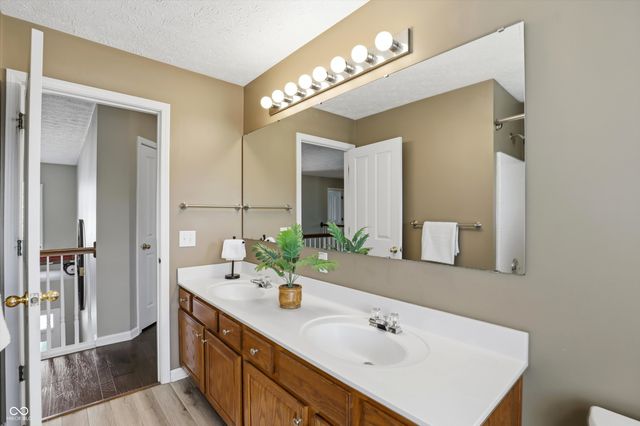 9025 Buttercup Court, Noblesville, IN 46060