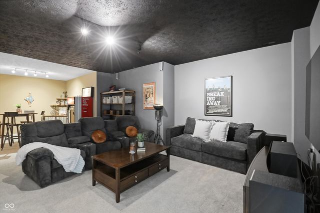 9025 Buttercup Court, Noblesville, IN 46060