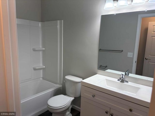 3620 Independence Avenue S 41, Saint Louis Park, MN 55426
