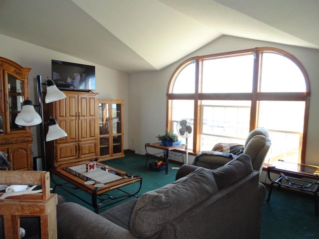 23575 BRADSKY RD, Rapid City, SD 57703