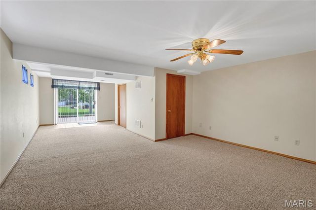 1848 Summitview Drive, St Charles, MO 63303