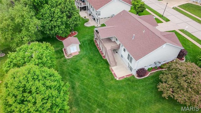 1848 Summitview Drive, St Charles, MO 63303