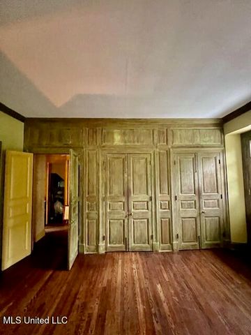 112 Dana Road, Natchez, MS 39120