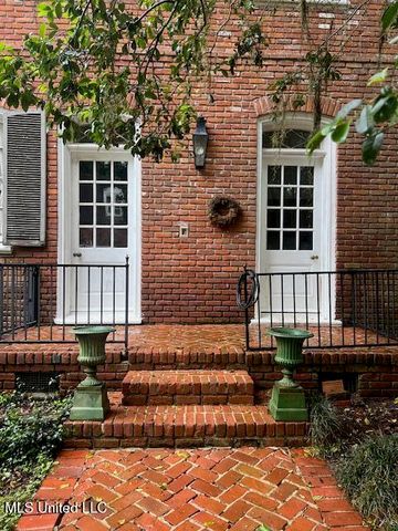 112 Dana Road, Natchez, MS 39120