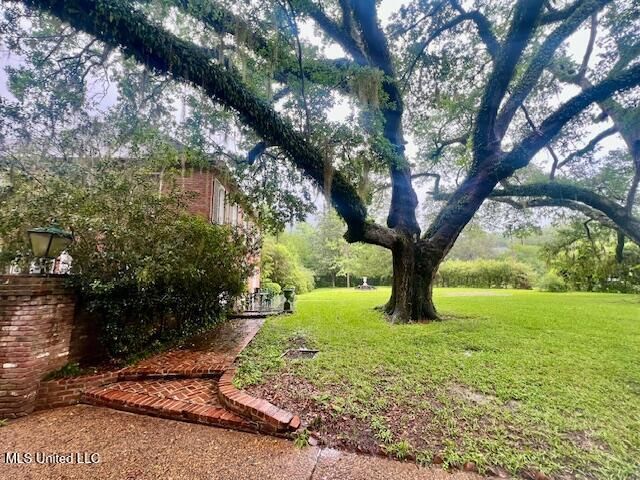 112 Dana Road, Natchez, MS 39120