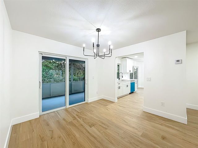 8926 SW 7th St, Boca Raton, FL 33433