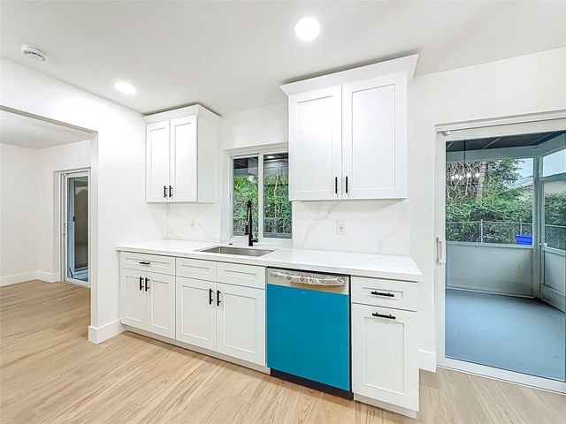 8926 SW 7th St, Boca Raton, FL 33433