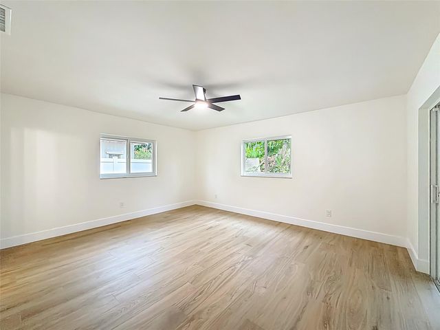 8926 SW 7th St, Boca Raton, FL 33433