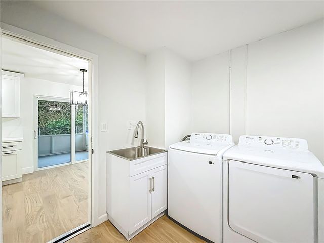 8926 SW 7th St, Boca Raton, FL 33433