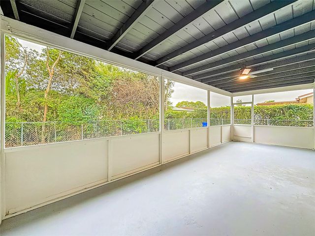 8926 SW 7th St, Boca Raton, FL 33433