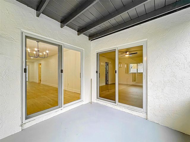 8926 SW 7th St, Boca Raton, FL 33433