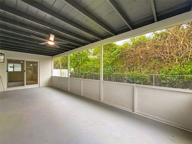 8926 SW 7th St, Boca Raton, FL 33433