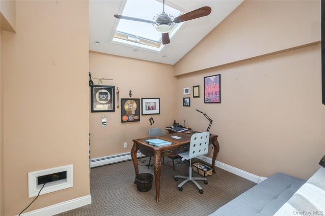 3 Clemson Lane, Woodbury, NY 11797