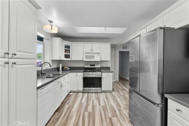 1418 Agnew, Simi Valley, CA 93065