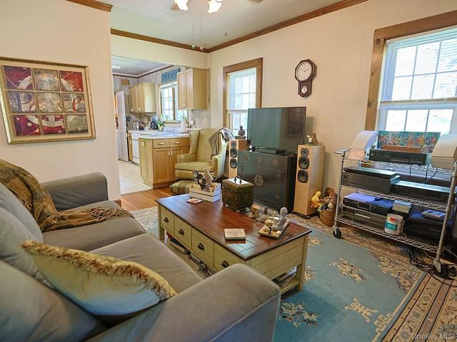 16 Highview Avenue, Wurtsboro, NY 12790