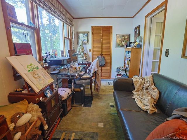 16 Highview Avenue, Wurtsboro, NY 12790