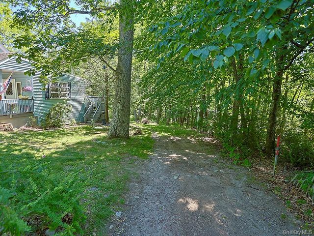 16 Highview Avenue, Wurtsboro, NY 12790