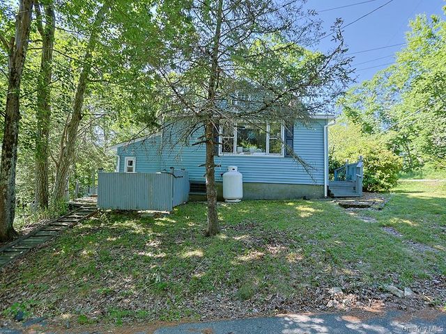 16 Highview Avenue, Wurtsboro, NY 12790