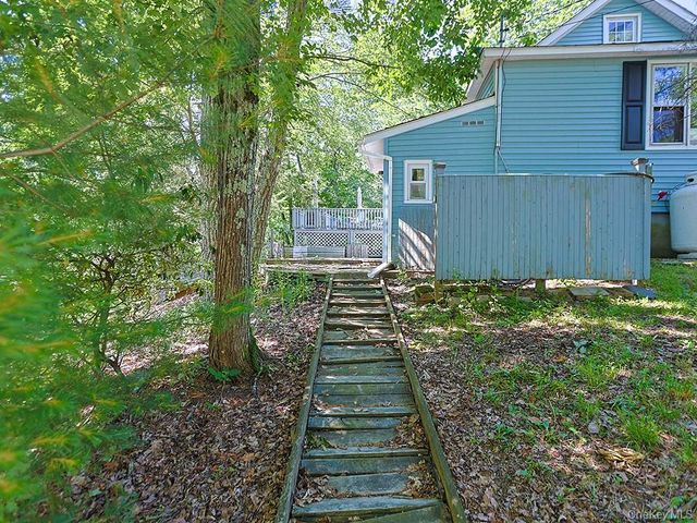 16 Highview Avenue, Wurtsboro, NY 12790
