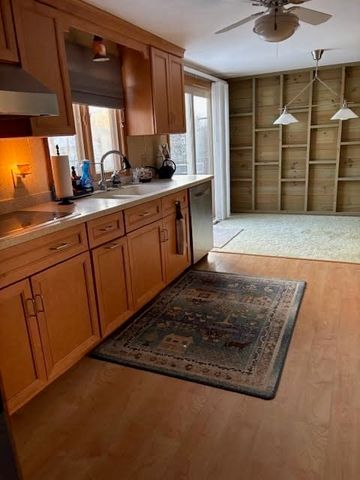 53 Riley Ave, Somerset, MA 02726