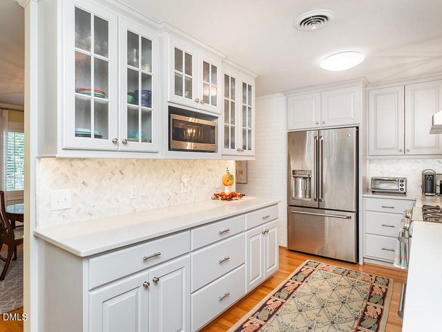 2216 Canterbury Drive, Burlington, NC 27215