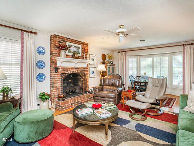 2216 Canterbury Drive, Burlington, NC 27215