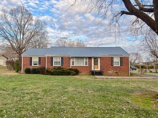 119 Highland Dr, Winchester, TN 37398