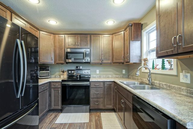 4890 W State Road 234, Crawfordsville, IN 47933