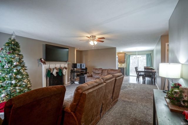 4890 W State Road 234, Crawfordsville, IN 47933