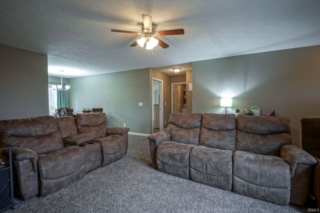 4890 W State Road 234, Crawfordsville, IN 47933