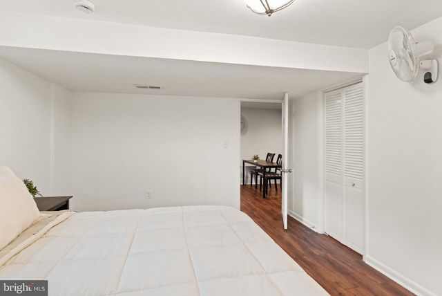 3912 FAIRVIEW DR, Fairfax, VA 22031