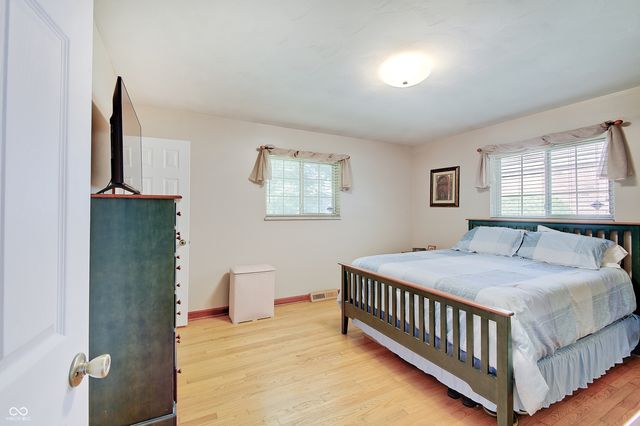 608 W Ralston Road, Indianapolis, IN 46217