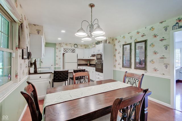 608 W Ralston Road, Indianapolis, IN 46217