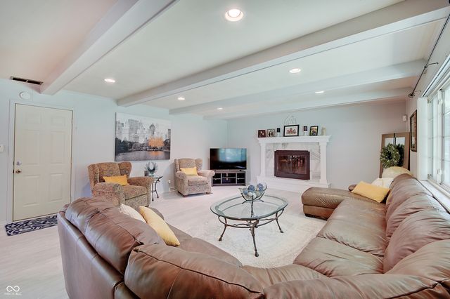 608 W Ralston Road, Indianapolis, IN 46217