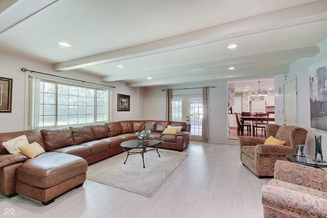 608 W Ralston Road, Indianapolis, IN 46217