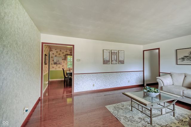 608 W Ralston Road, Indianapolis, IN 46217