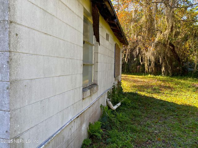 228 YELVINGTON Road, East Palatka, FL 32131