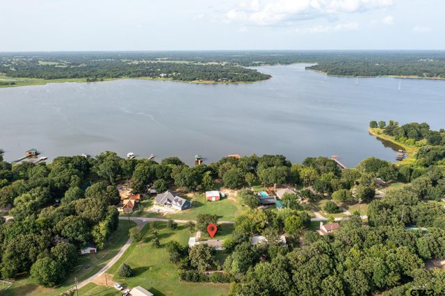 1282 RS County Road 3325, Emory, TX 75440