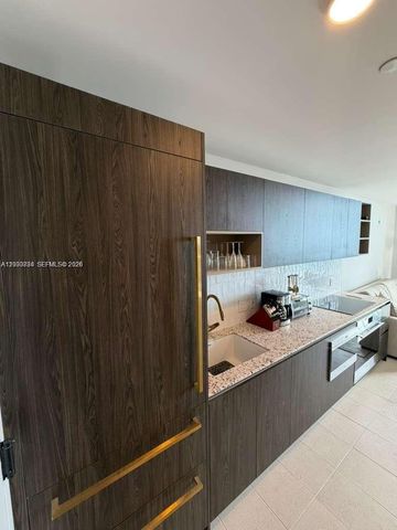 159 NE 6th St PH5014, Miami, FL 33132